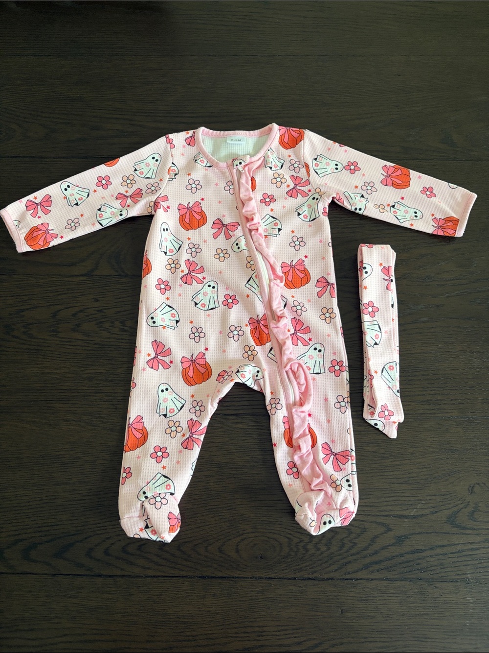 👻 🎃Pink Halloween Print Baby Footie 👻 🎃(0-3M) NWOT